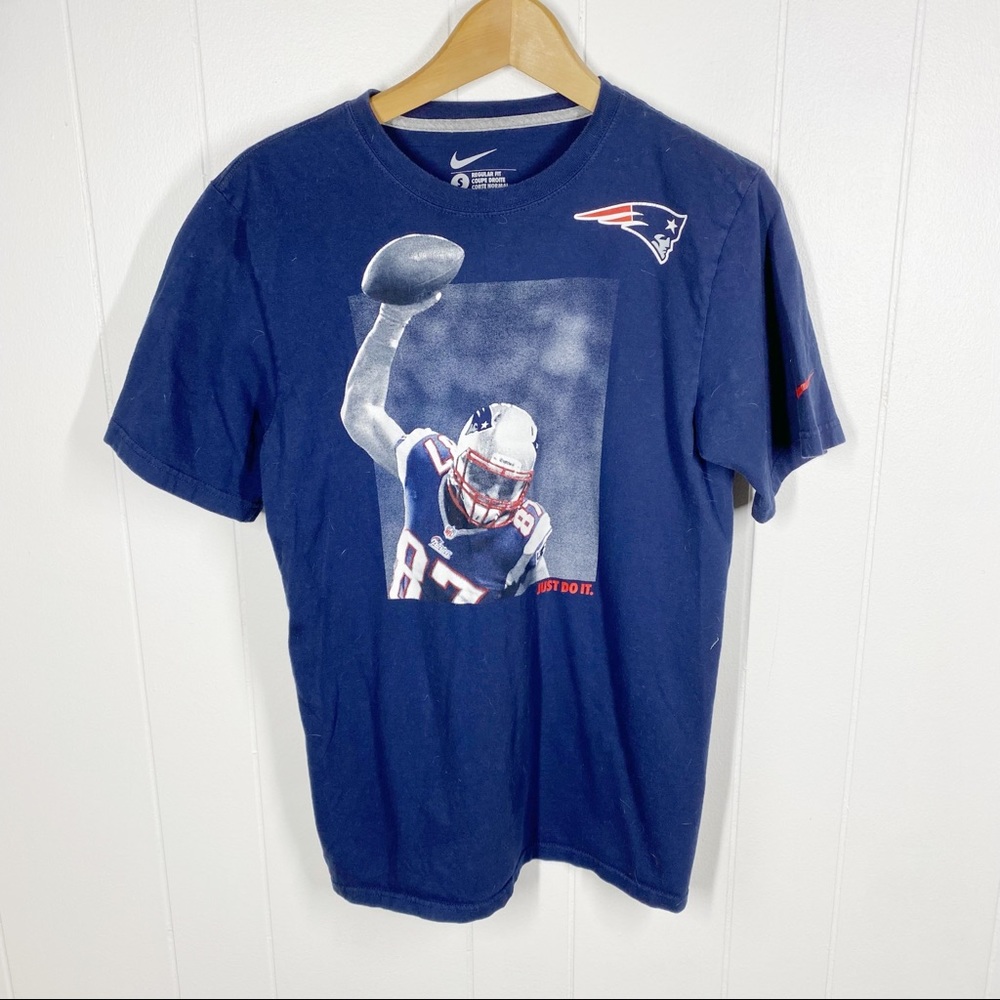 Nike New England Patriots Tee Shirt Small